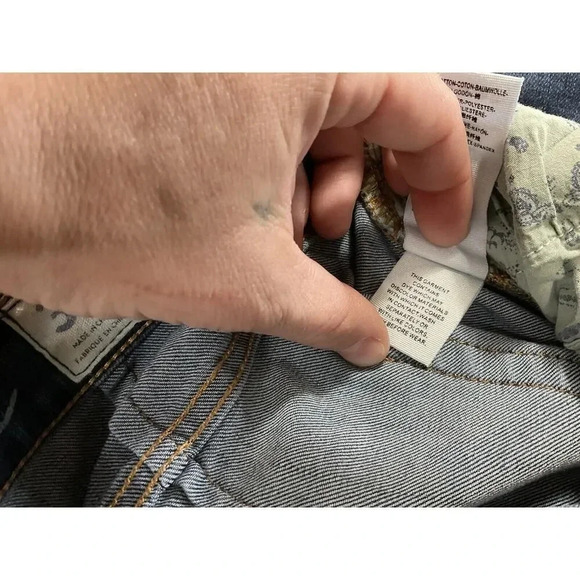 We The Free Distressed Raw Hem Skinny Jeans Size 31 - Picture 7 of 11